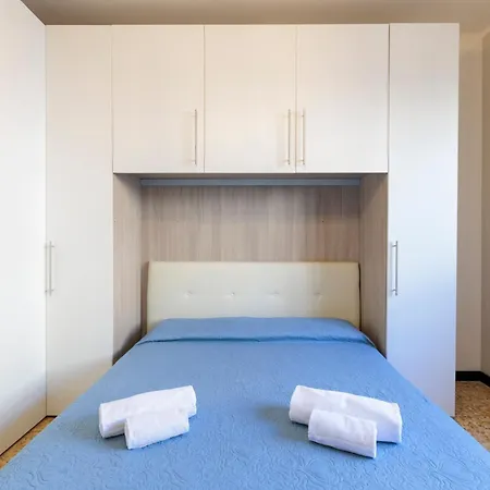 Apartmán Hostdomus - Black Pearl Alassio