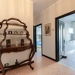 Apartman Hostdomus - Black Pearl