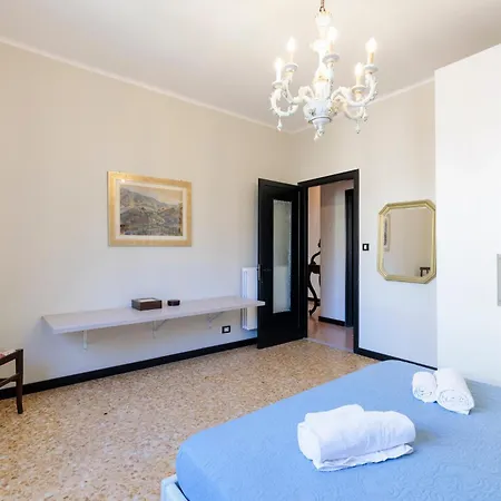 Hostdomus - Black Pearl Alassio
